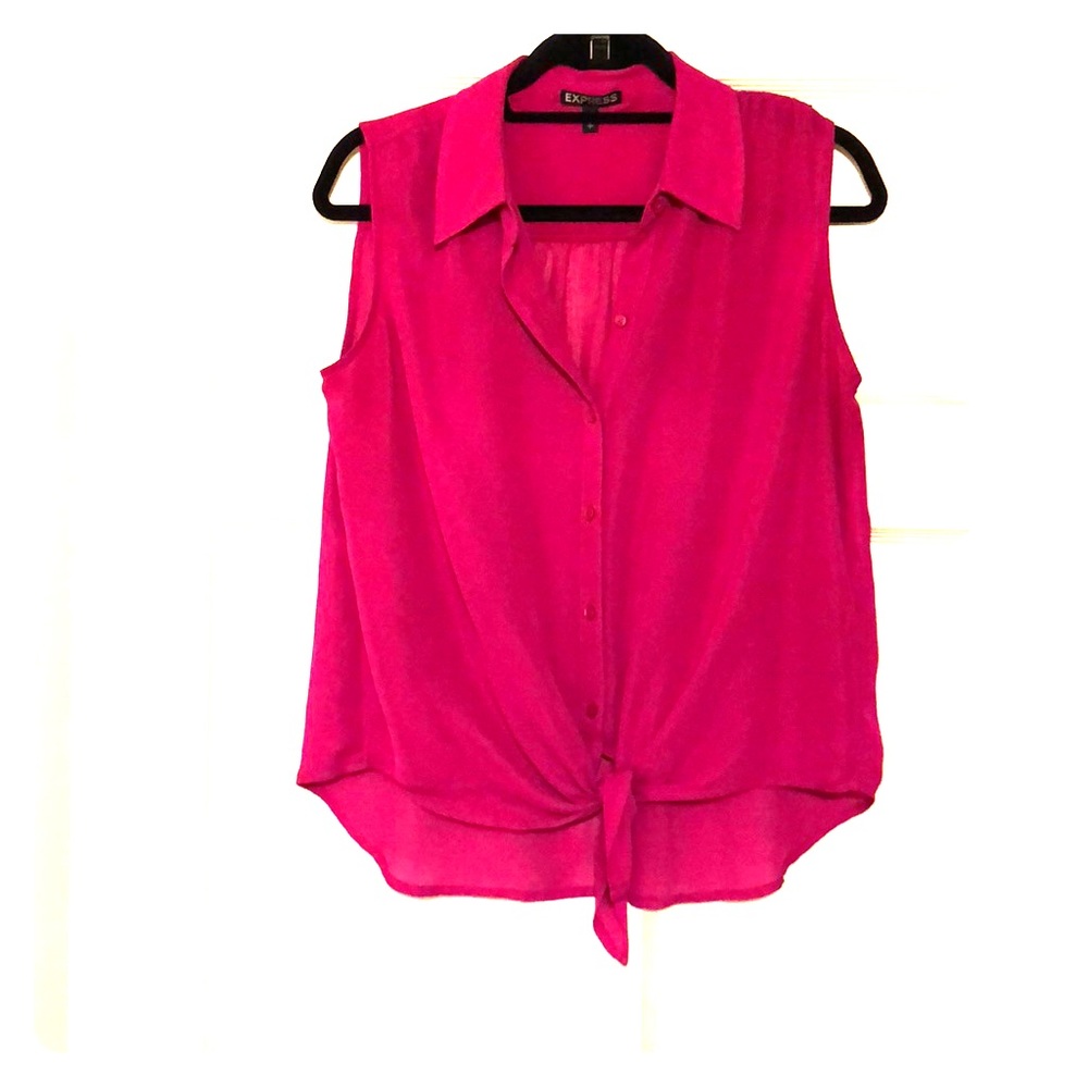 Sleeveless tie-front top